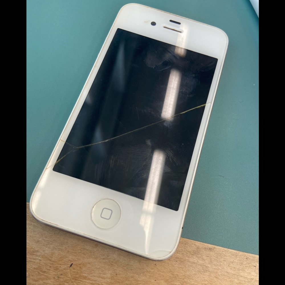 iPhone 4